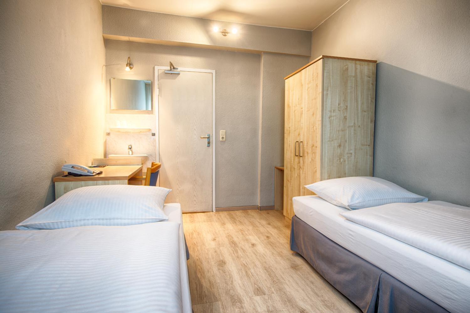 Enjoy Hostel Berlin City West Екстериор снимка