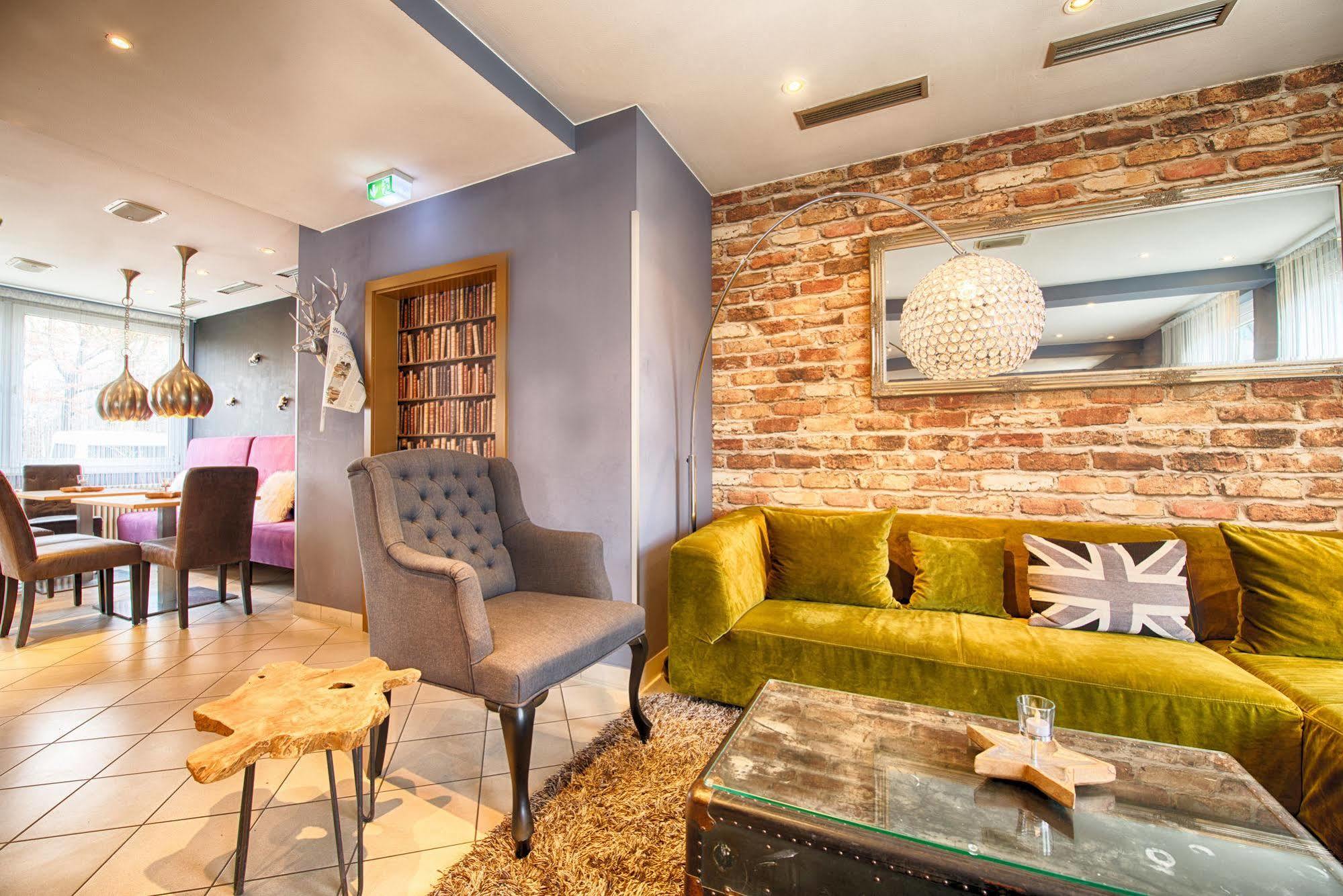 Enjoy Hostel Berlin City West Екстериор снимка